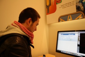 london-y-zena-412-mac-store