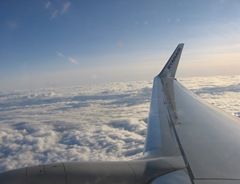 London y Zena 468 - Volando